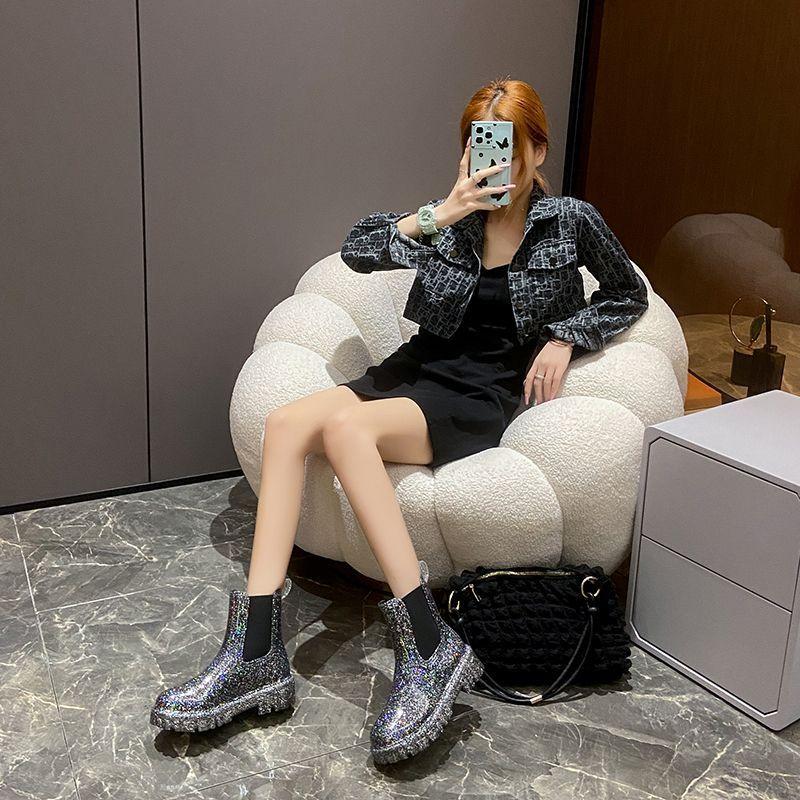 New Women's Ankle Boots Shiny Color Fashion Rain Boots Four Seasons Wearable Water  Mid-tube Shoes Ladies Outdoor Waterproof