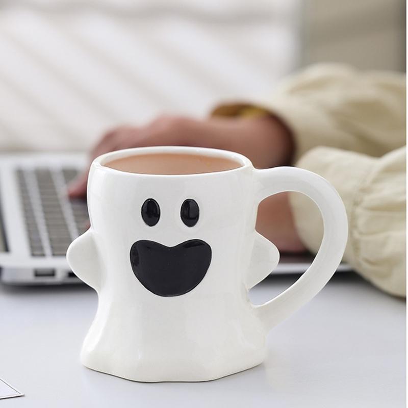 Roztomilé hrnčeky z bieleho porcelánu s tematikou ghúlov, odolná keramika, ideálne na halloweenske dekorácie alebo do kancelárie