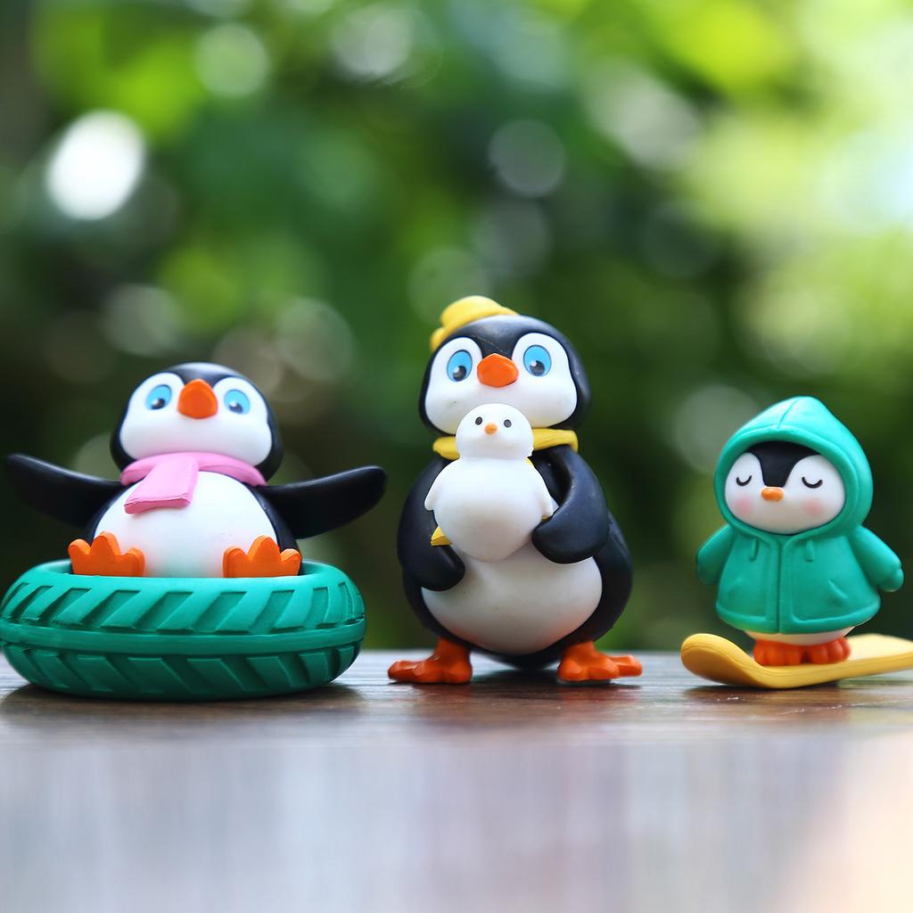 12pcsSet Penguin Figure Toy Mini Figurine Desktop Model Ornaments Toys Boys Girls Christmas Gifts