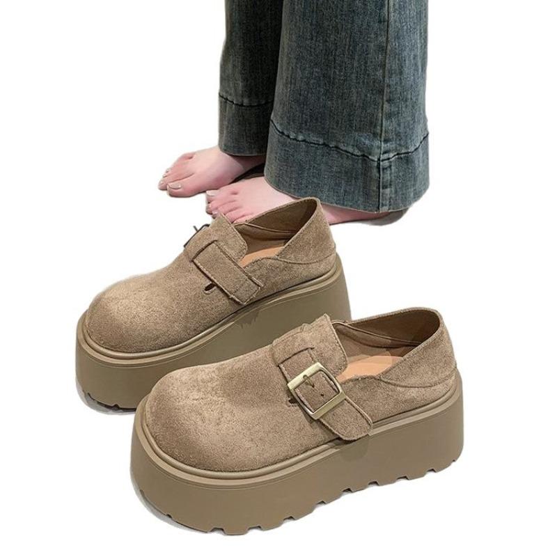 Retro Thick-soled All-inclusive Women's New Autumn Models, Small People Gain Height and Pedal Loafers.
