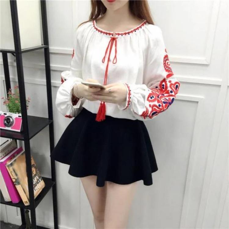 Women Summer Blouse Ethnic Embroidered Pullover Top Round Neck Lantern Sleeve Loose Fit Tunic Shirt