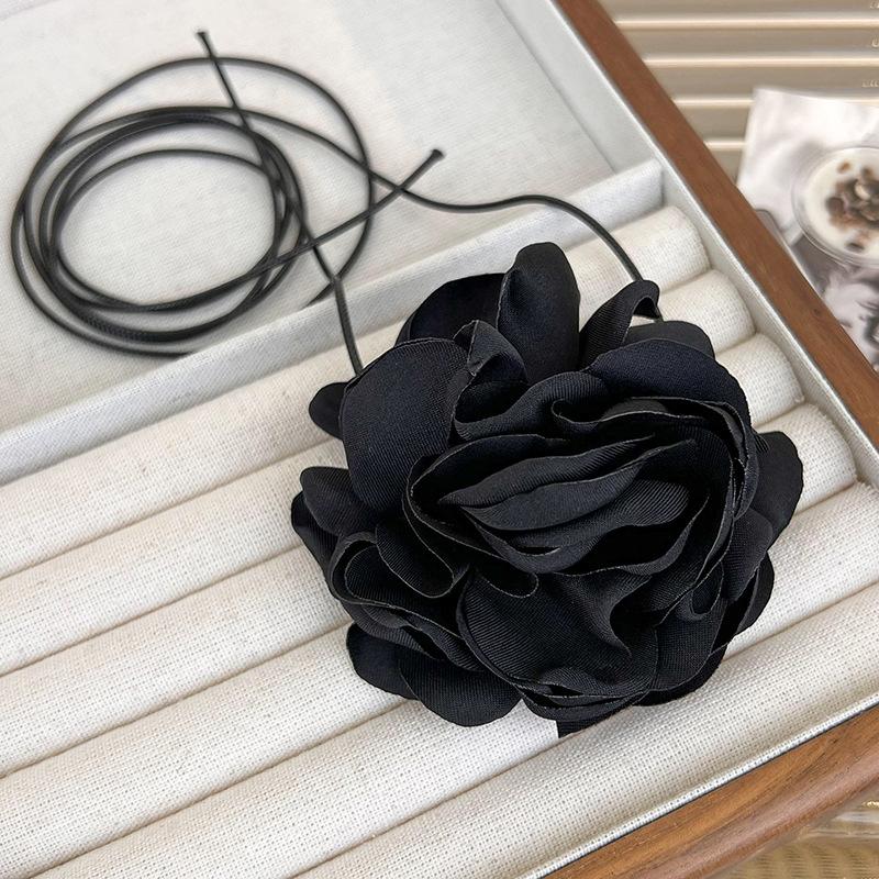 1Pcs Girls Elegant Adjustable Choker Chain Romantic Gothic Black 3D Rose Flower Necklace For Women Wedding Party Jewelry