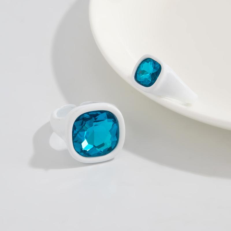 2Pcs/Set Trendy Sparkling Acrylic Rhinestone Open Ring For Women Personalized Geometric Chunky Finger Ring Jewelry Gift