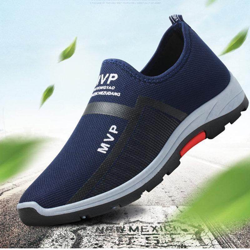 Sapatos de verão masculinos sapatos casuais de malha de ar leve respirável deslizamento em apartamentos sapatos de caminhada casuais sapatos respiráveis