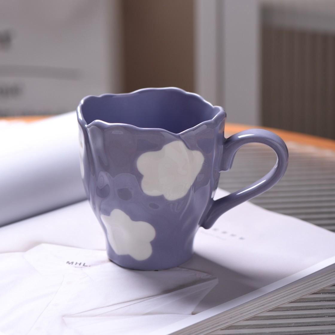 

Cartoon Clouds Ceramic Cup Coffee Mug Children s Breakfast Hand-painted Irregular Flowers Mugs Coffee Cups Afternoon Tea Cup 301-400ml