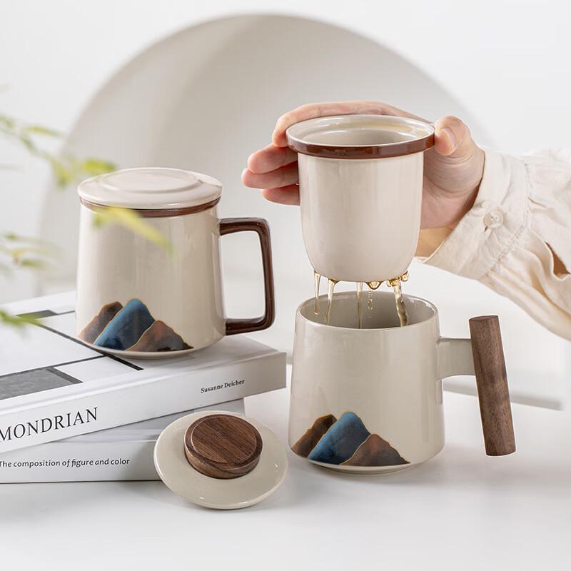 Ceramic Tea Separation Office Mug with Walnut Handle