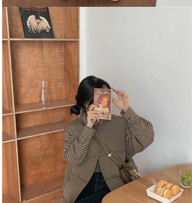 Women's Short Down Vest - 2025 Korean Style, Loose Fit, Sleeveless Jacket for Autumn & Winter