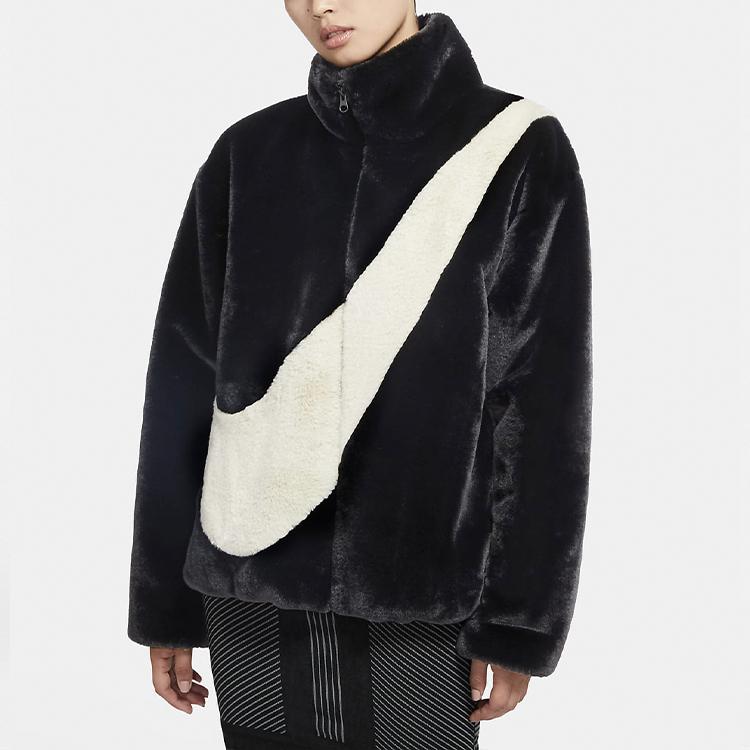 Nike Sportovní oblečení Bunda s límcem z umělé kožešiny Big Swoosh Dámská bunda Černá CU6558-010