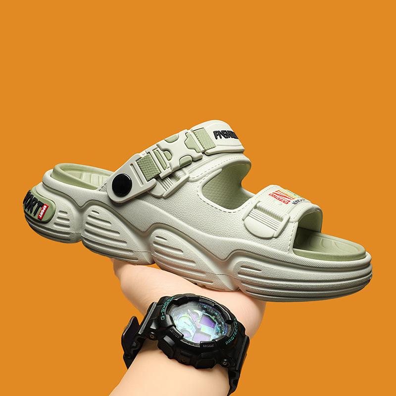 Men's sandals are new in summer, fashionable and versatile, personalized thick bottom, comfortable to step on shit, two wear one-word drag, seaside t