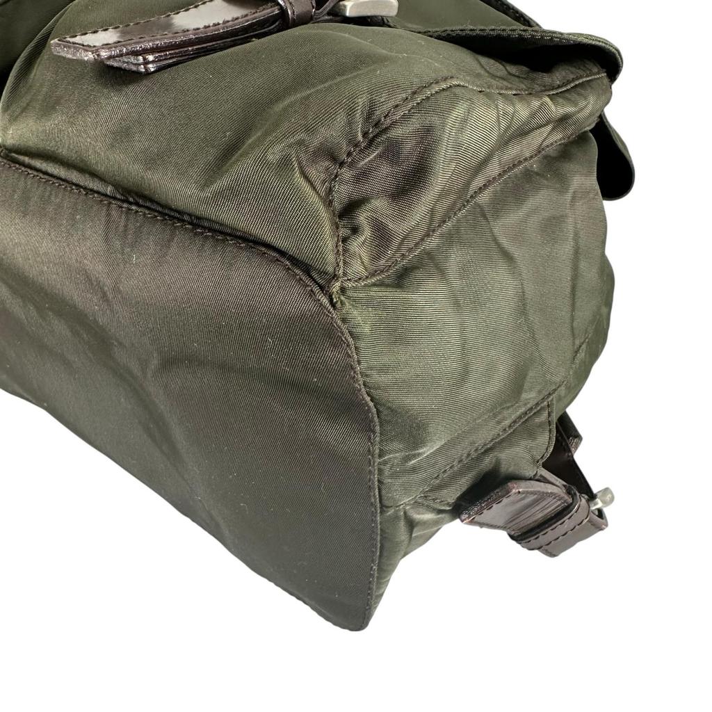PRADA Triangular logo Backpack Â· Daypack khaki Women used