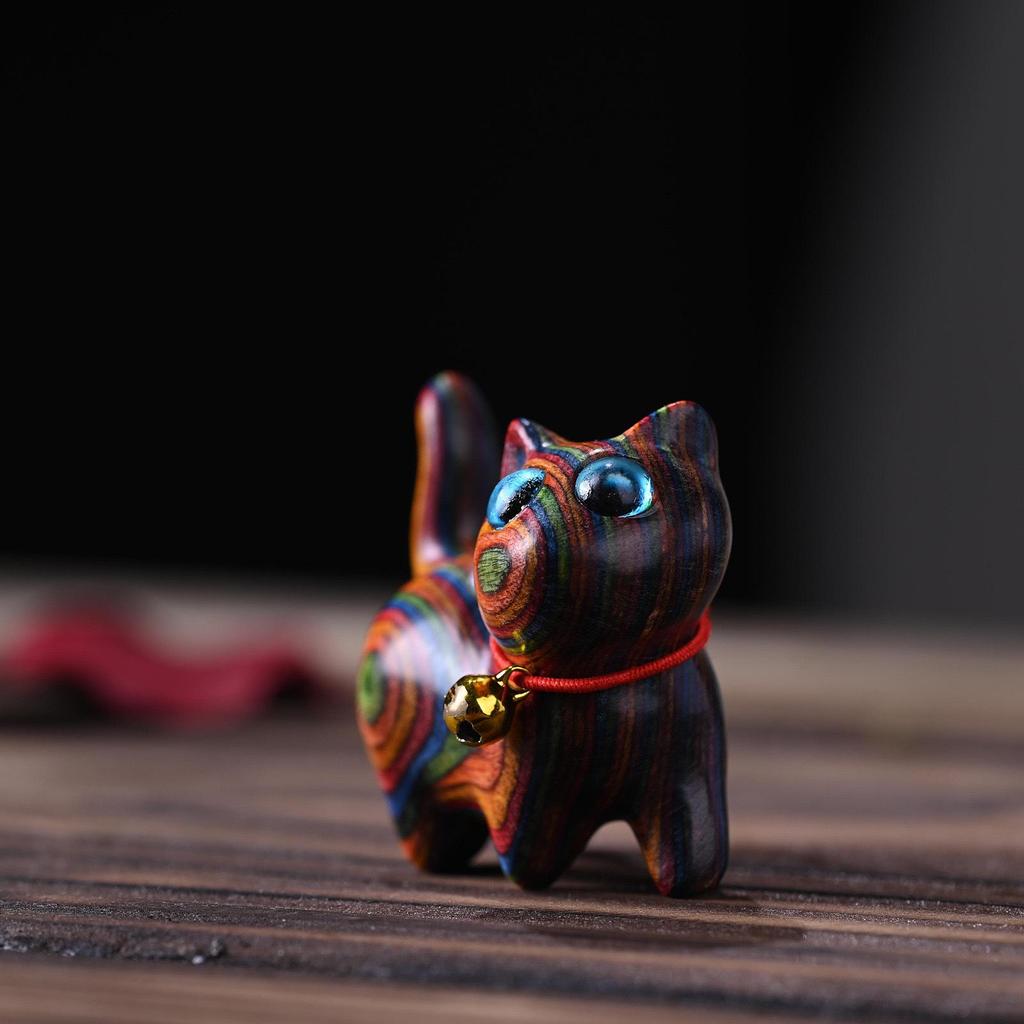 Rainbow Wood Carving: Cute Cat Desktop Ornament - Creative Miniatures for Home Decor