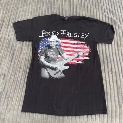 Brad Paisley Concert T-Shirt Adults S Black Country Music Weekend Warrior Tour