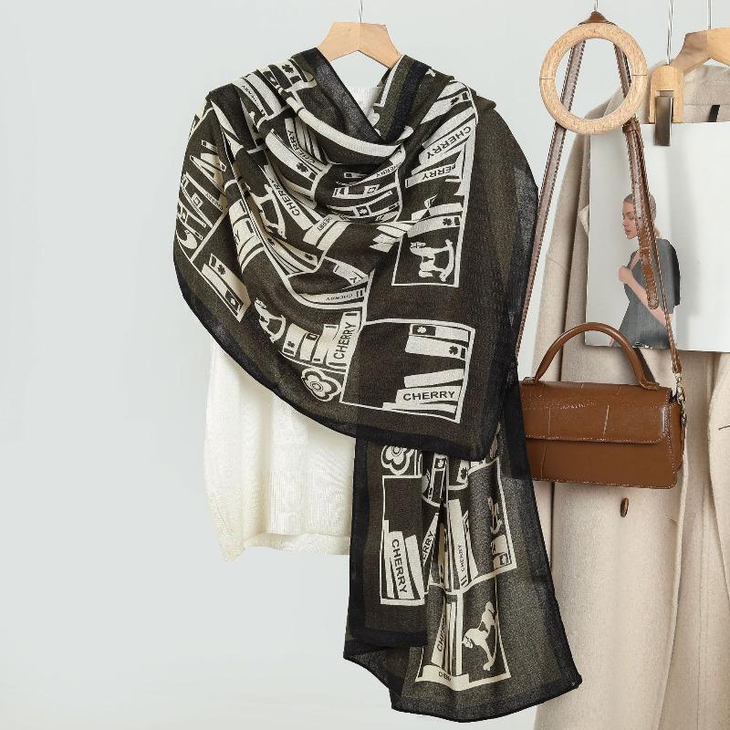 New Fashion Simple Printed Velvet Women's Scarf Autumn and Winter Warm Fashion Thin Large Shawl Decorative Scarf