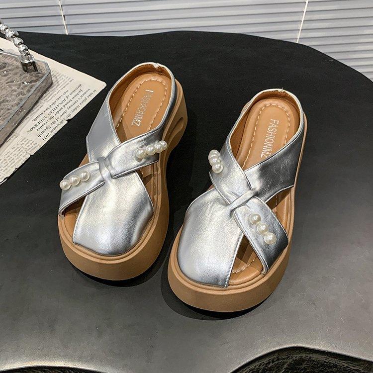 Baotou Half Slippers Women's 2025 New Summer Pearl Fashion Thick Bottom Heightening Design Sense One Pedal Lazy Half Tray