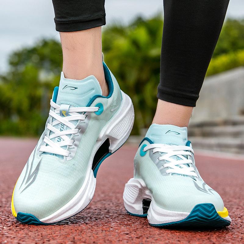 2025 autumn and winter new casual trend sports shoes hollow large size running shoes hiking casual men's shoes