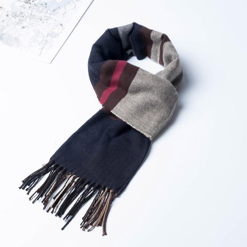 2024 Japanese-Style Plaid Scarf: Versatile Unisex Winter Shawl In Beige