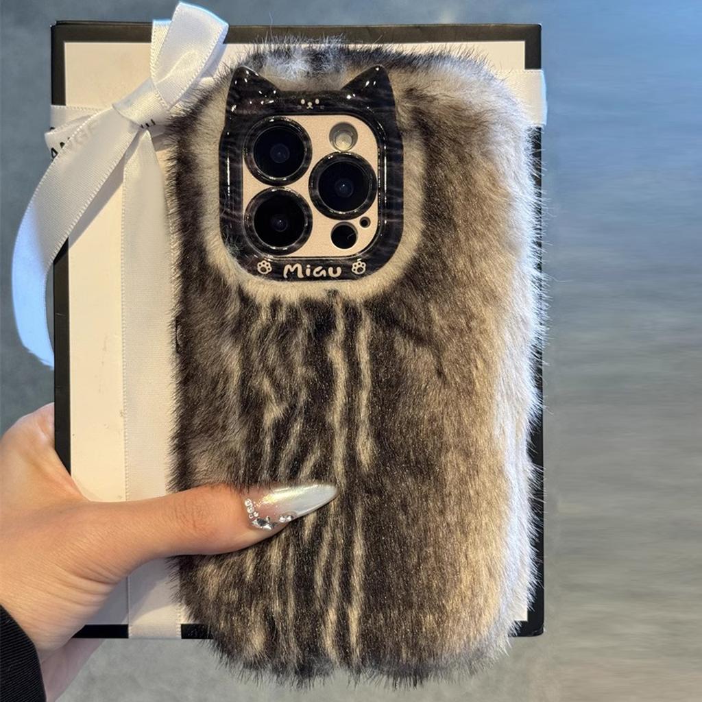 Stylový Osobnostní Gradientní Plyšový Kryt na Telefon pro iPhone 16 15 14 13 Pro Max