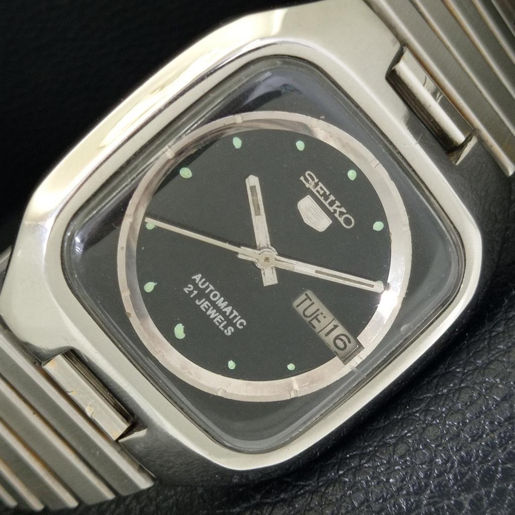 

ОРИГИНАЛЬНЫЕ ВИНТАЖНЫЕ МУЖСКИЕ ЧАСЫ SEIKO 5 AUTOMATIC 7S26A JAPAN С ОРИГИНАЛЬНЫМ ЦИФЕРБЛАТОМ a702434-5 R124-a702434