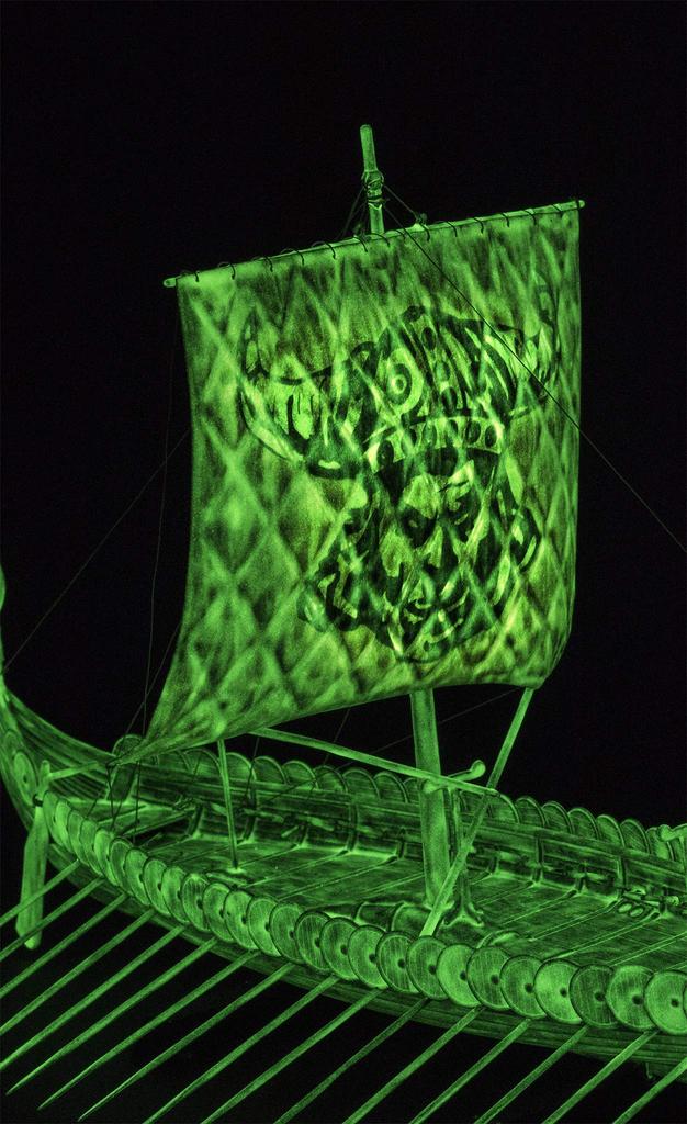 Wikinger Geisterschiff Plastikmodell 1/50