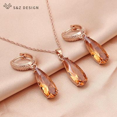 Boucles d'oreilles pendantes en zircone cubique pour femmes, ensembles de bijoux élégants, goutte d'eau, collier pendentif à la mode pour fête de mariage