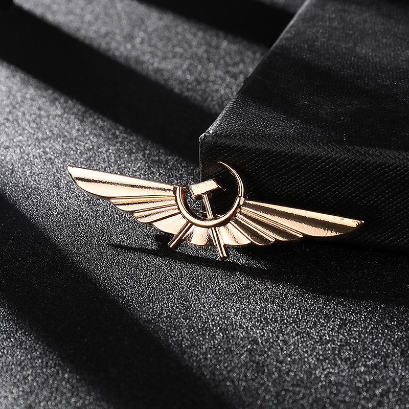 Vintage Personality Brooches: Trendy Metal Lapel Pins & British Fashion Medals