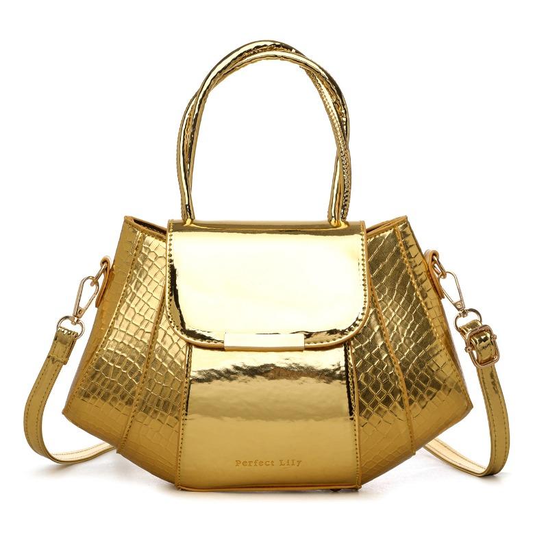 

Light luxury small bag women s new fashion niche design simple and versatile portable advanced splicing shoulder messenger bag золотой
