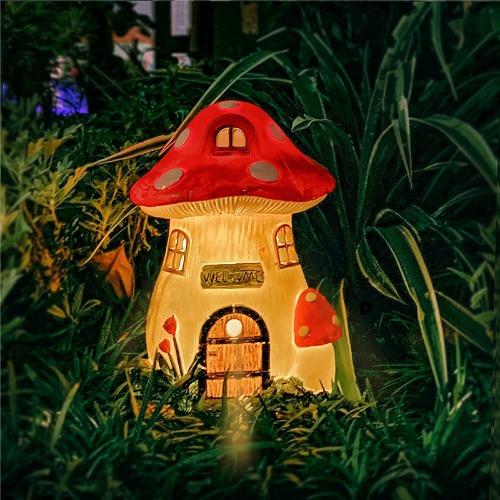 Small Night Light, Solar Resin, Small House, Tree House, Garden Decoration, Courtyard Decoration, Gardening