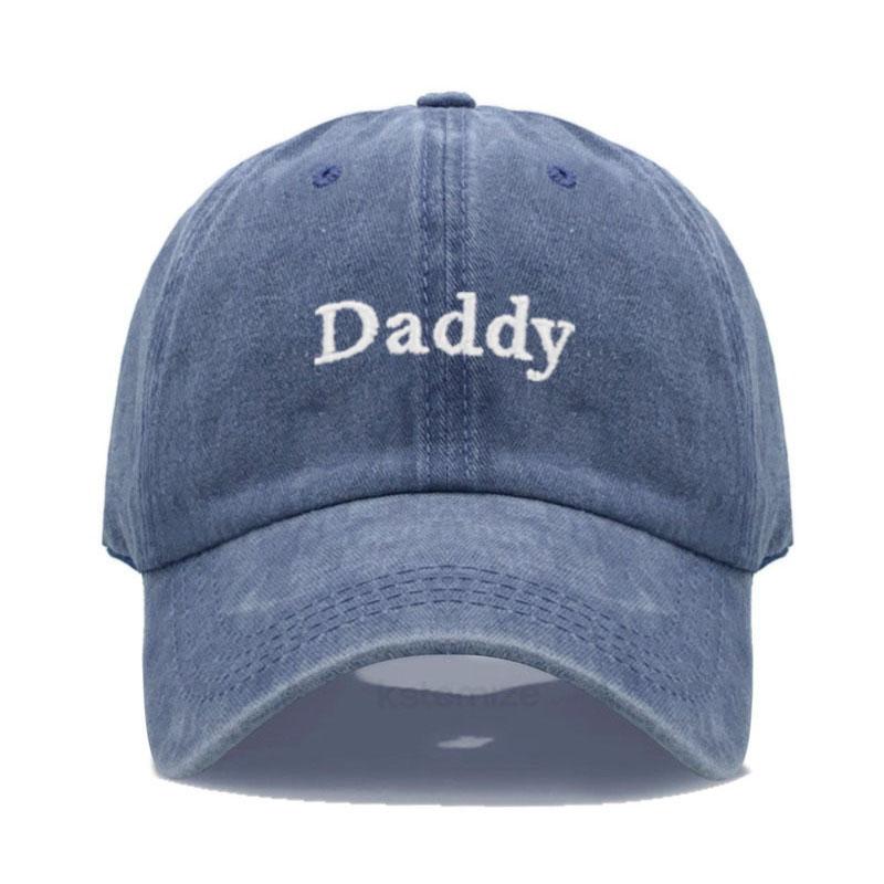 

1pair Daddy & Mommy Embroidery Baseball Caps for Men & Women Outdoor Leisure Sports Snapback Baseball Hats for Birthday Gifts Adjustable