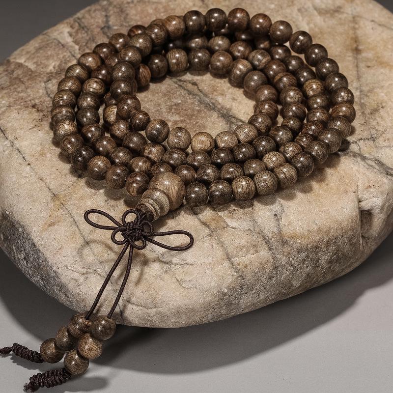 Brunei Soft Silk Agarwood 108-Bead Prayer Bracelet: Natural Oil Line Buddhist Beads for Men and Women