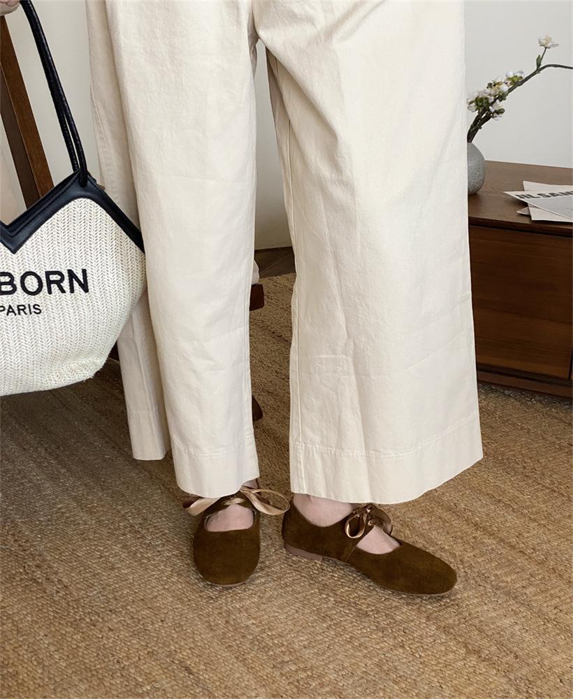 

Niche light luxury women s shoes flat shoes method retro Mary Jane shoes Mao Mao shoes women s shoes autumn and winter version design 39 темно-коричневого