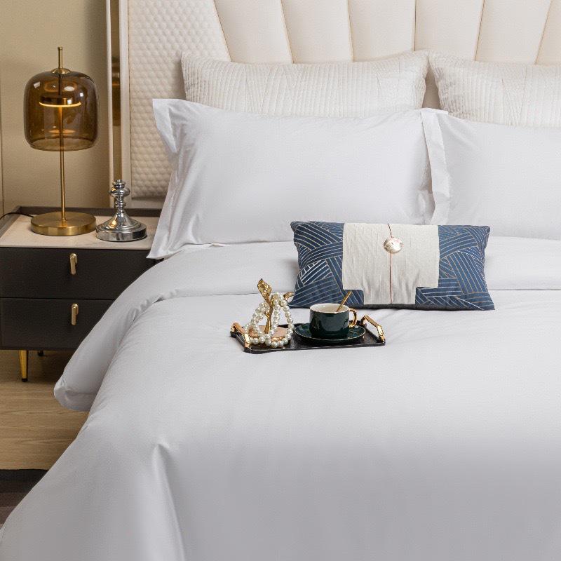 Pure White 60s Sateen Hotel Pillowcase - Single Piece