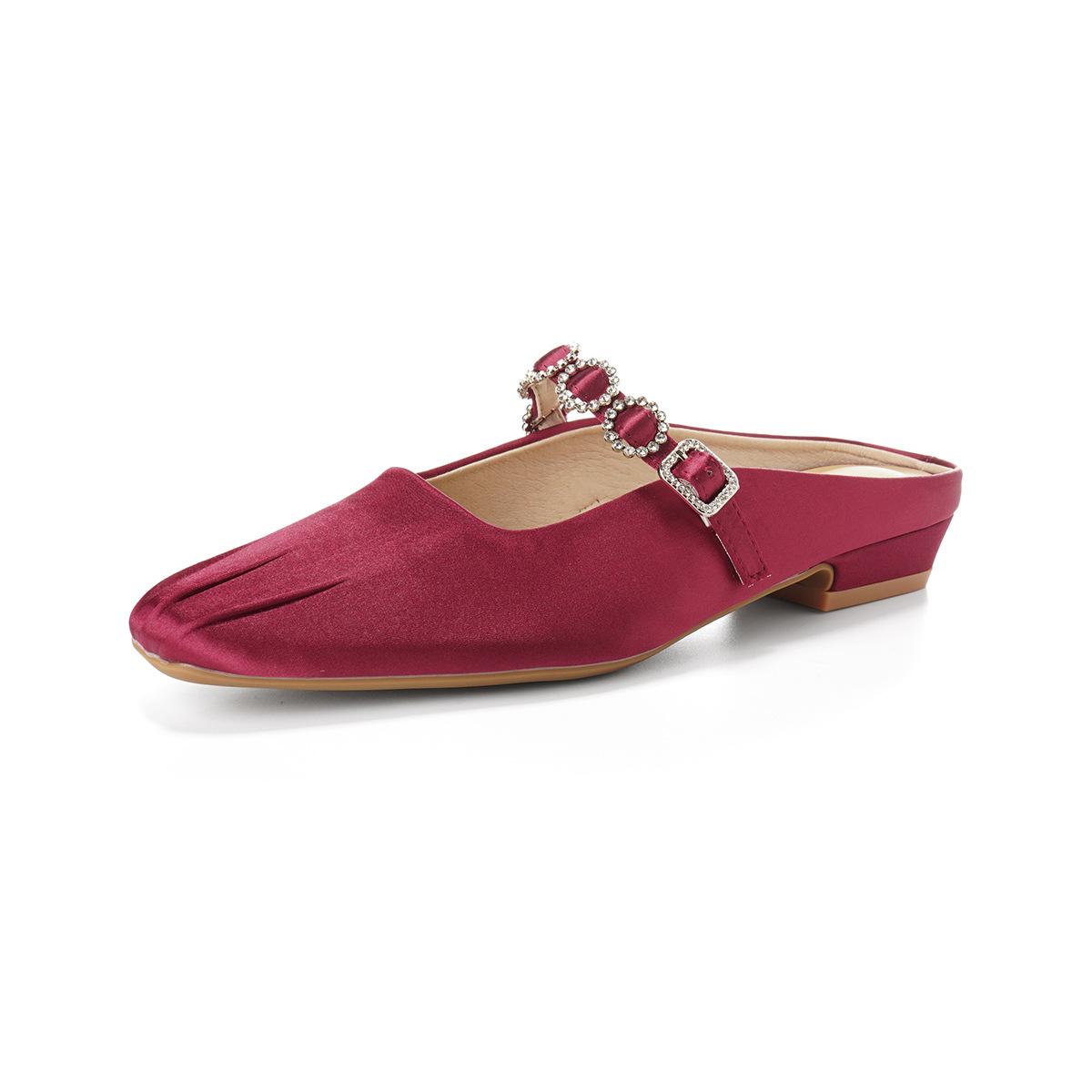 

Слово из стразов с головой сумки и полушлепанцами, женщины носят пару крутых шлепанцев летом 43 бордовый