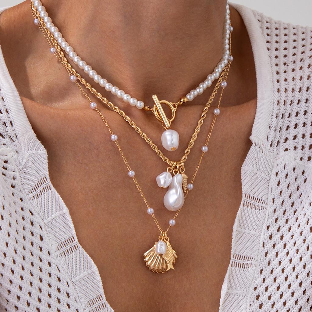 Baroque Imitation Pearl Beaded Shell Necklace, Ocean Wind Conch Small Fish Pendant Collarbone Chain