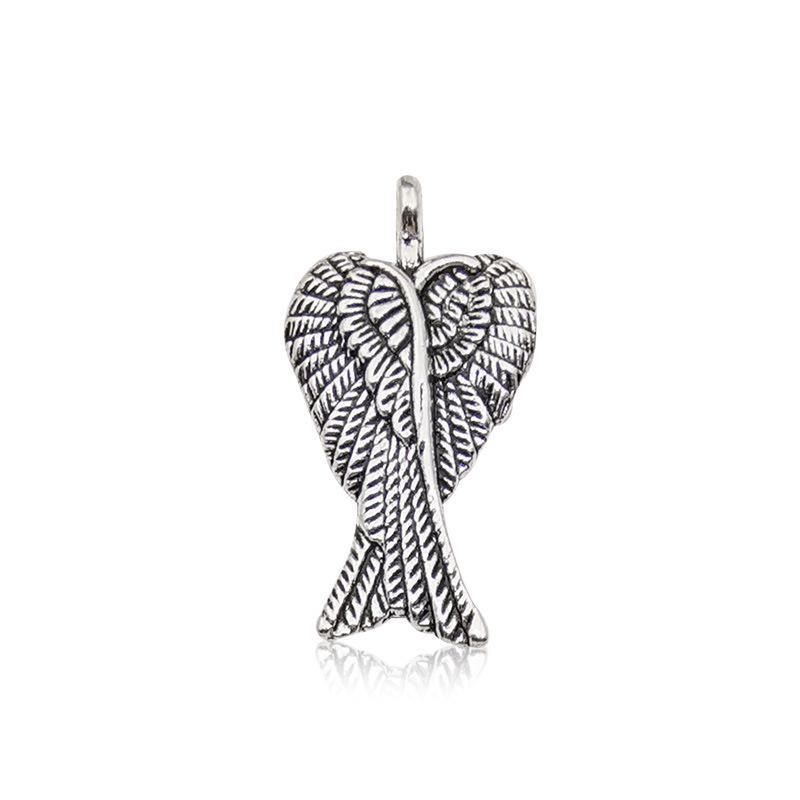 Herzförmige Schmuckanhänger aus antikem Silber und Zinklegierung - verschiedene Stile