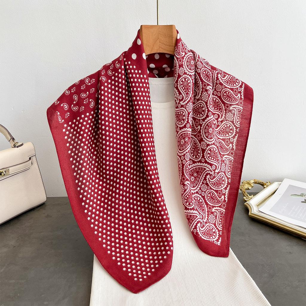 Spring and Autumn New Korean Small Square Scarf Women's 71 Cotton and Linen Versatile Small Scarf Neck Shirt Decorative Silk Scarf