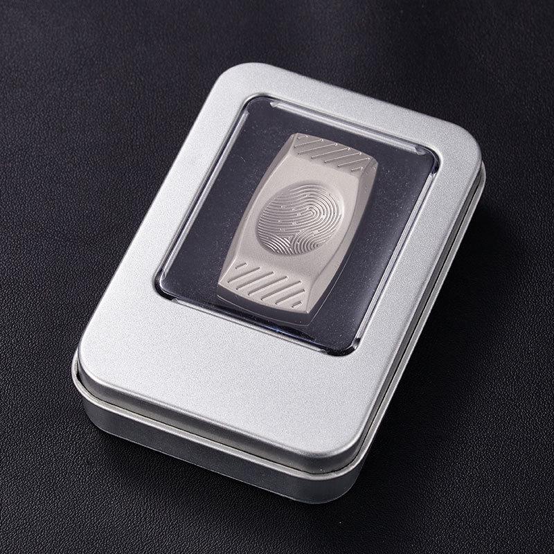 PaPa Coin Metal Spinner: Sound Wave Hand Ring Decompression Toy