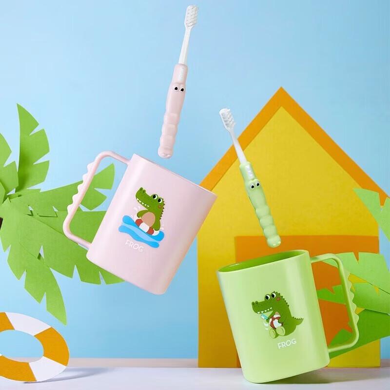 Kids Frog & Crocodile U-Shaped Gum Protection Toothbrush Set (3-Pack)