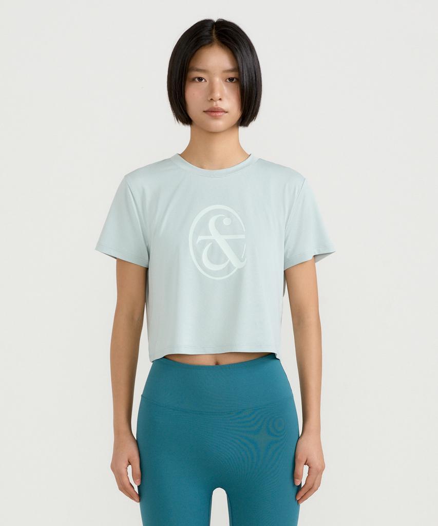 FRONT2LINE Tina Ft Crop Short Sleeve Tee (Type A)