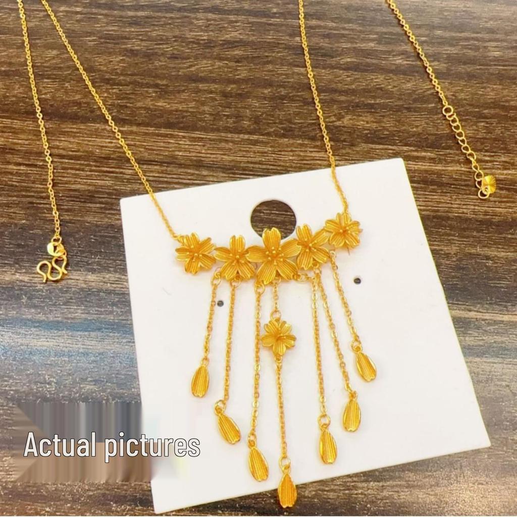 Golden Floral Tassel Clavicle Necklace - Women's Elegant Chain Set