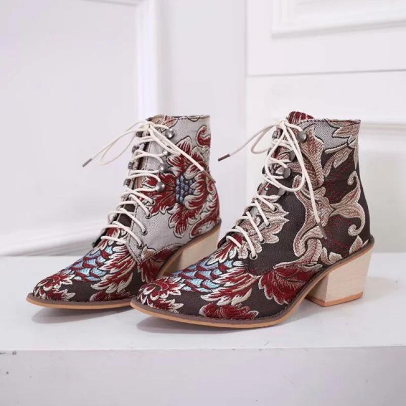 New Thick Heel Lace-up Women's Shoes Embroidered 35-43 Plus Size Fashion Retro Warm Short Boot Botas Femininas