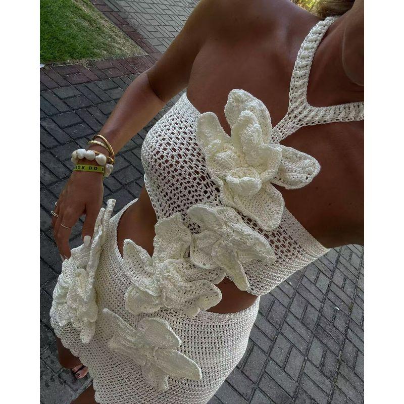 

European and American Summer Sexy Hanging Neck Flower Hollow Holiday Style Dress Sexy Floral Hollow Dress White L