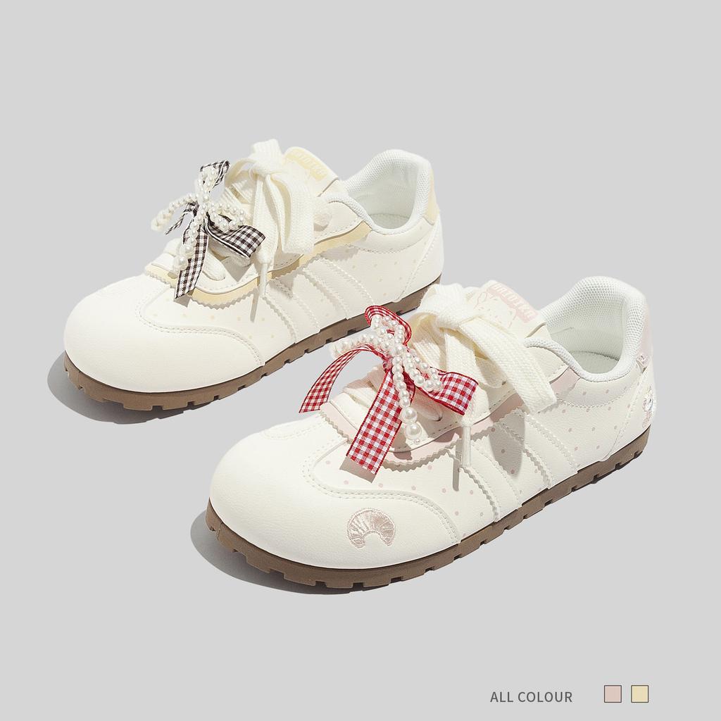 Spring new cute low-top flat-bottomed German training shoes 22 sports lightweight bear casual board shoes