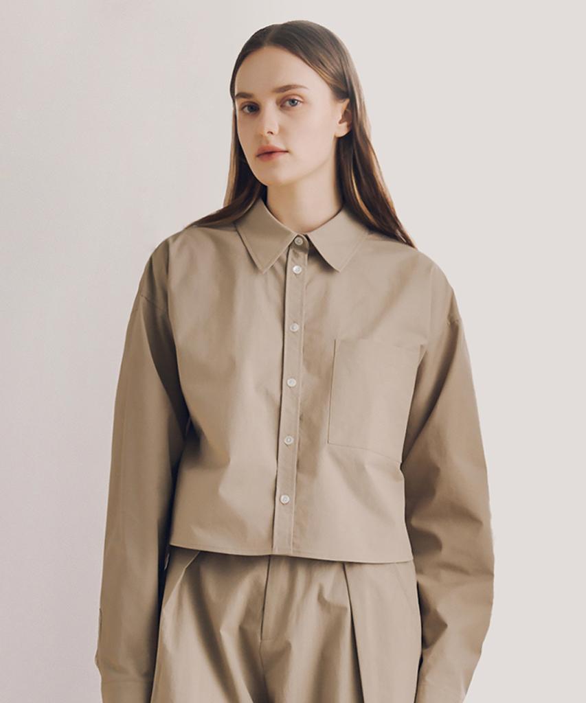 THE SATURDAY EVENING POST Basic Crop Shirts_Beige