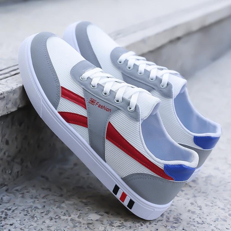 Spring and Autumn New Board Shoes Men's Casual Shoes Versatile Breathable Cloth Shoes Sports Shoes Korean Version of White Shoes