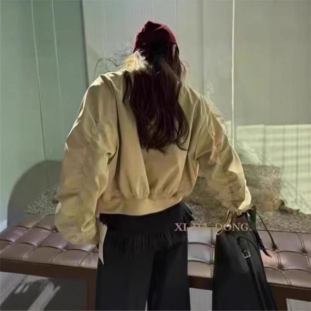 2025 Trendy Women's Casual Baseball Jacket - High-End, Age-Reducing, Stylish Short Coat for Spring/Autumn