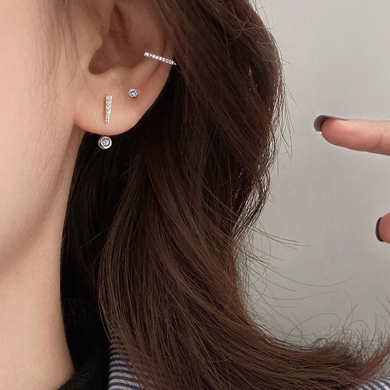 Japanese & Korean Style Silver-Plated Stud Earrings: Trendy & Versatile Design for Women