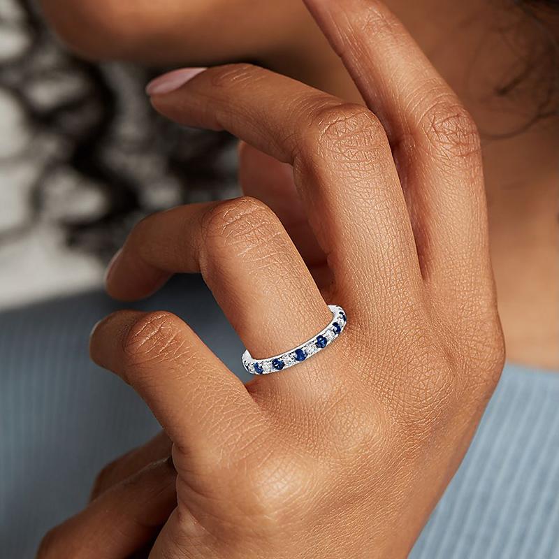 Huitan Round Thin Rings with Blue/White CZ Stone for Women Simple Stylish Accessories Daily Wear Exquisite Girls Rings Jewelry