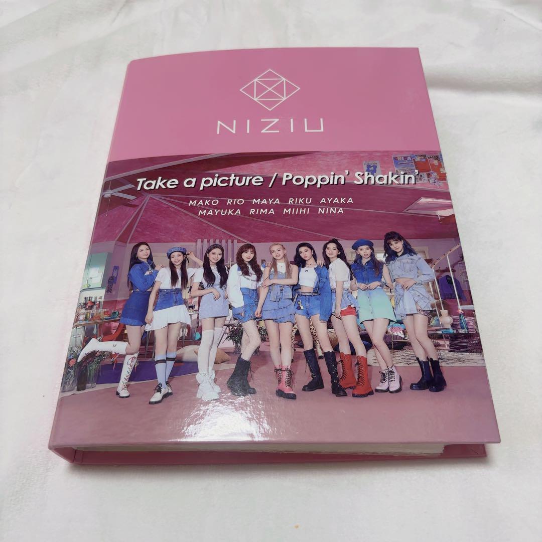 

[USED] NiziU trading card case