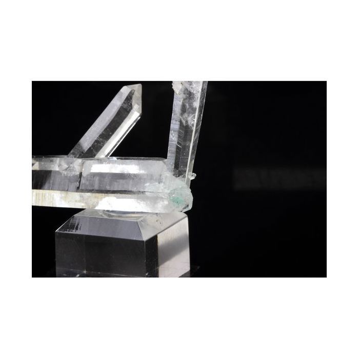 Pierres et Minéraux. Quartz + Malachite. 88.6 ct. La Gardette, Bourg d'Oisans, France. Rare.