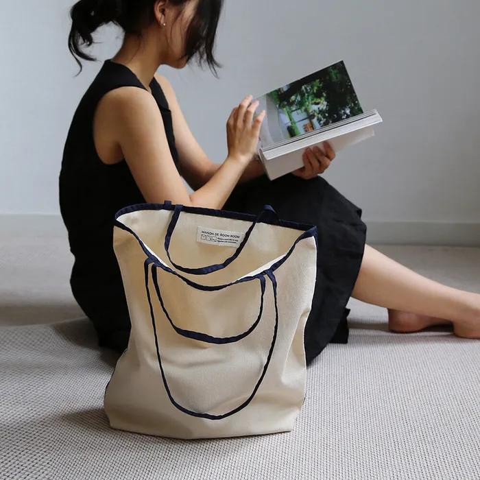 String shoulder bag